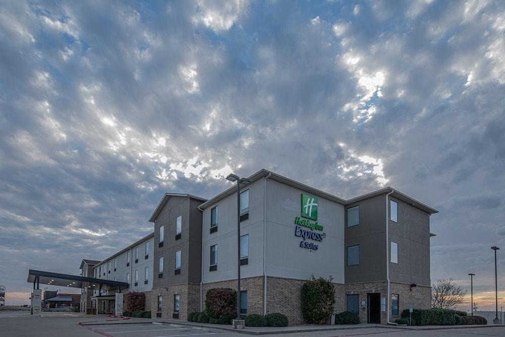 Holiday Inn Express & Suites N Waco Area - West By Ihg Extérieur photo
