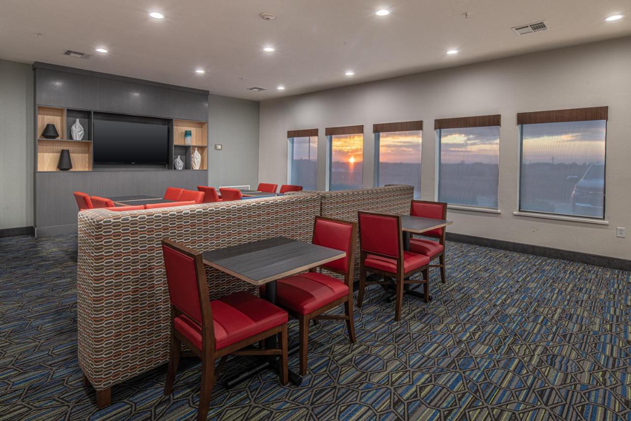 Holiday Inn Express & Suites N Waco Area - West By Ihg Extérieur photo