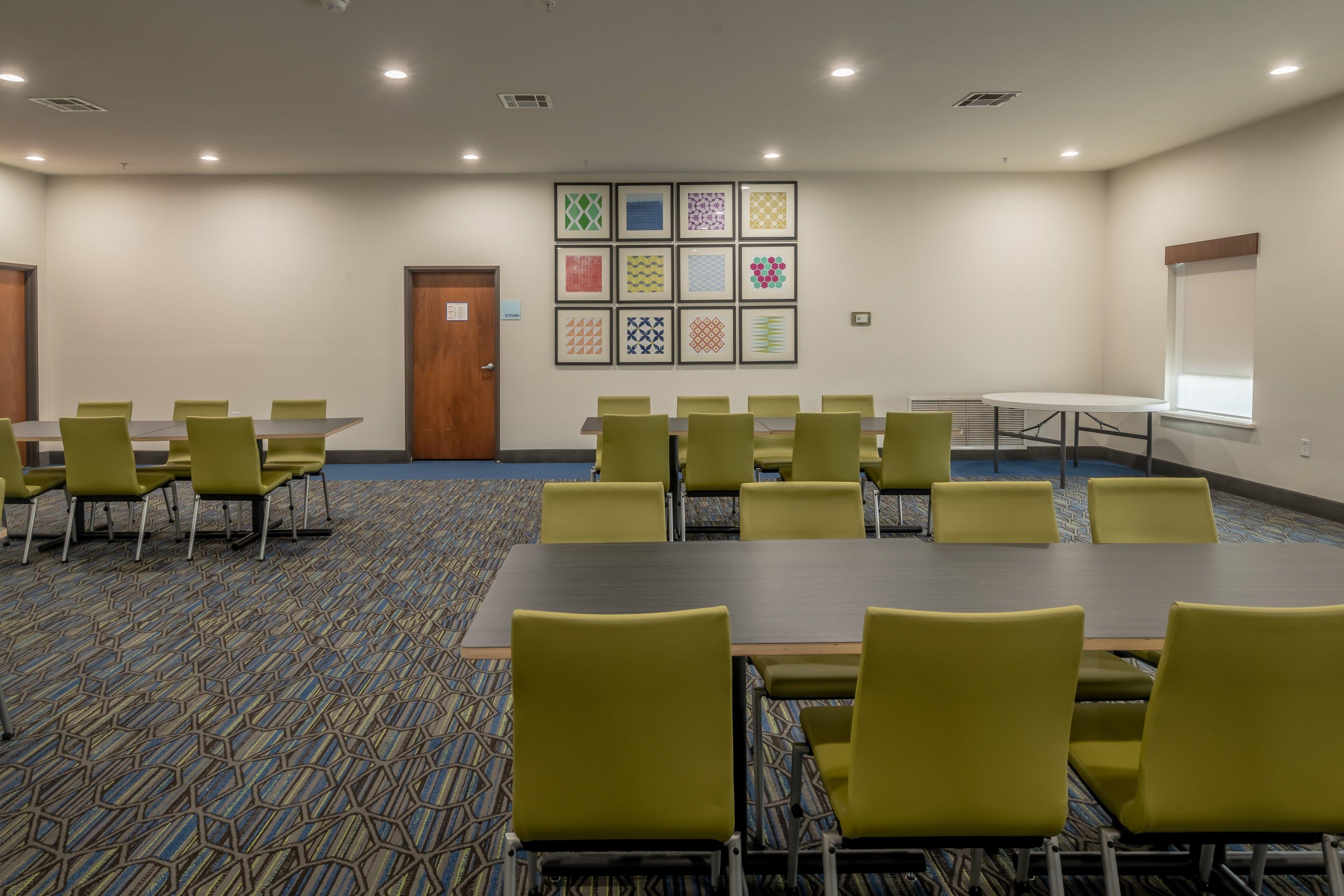 Holiday Inn Express & Suites N Waco Area - West By Ihg Extérieur photo