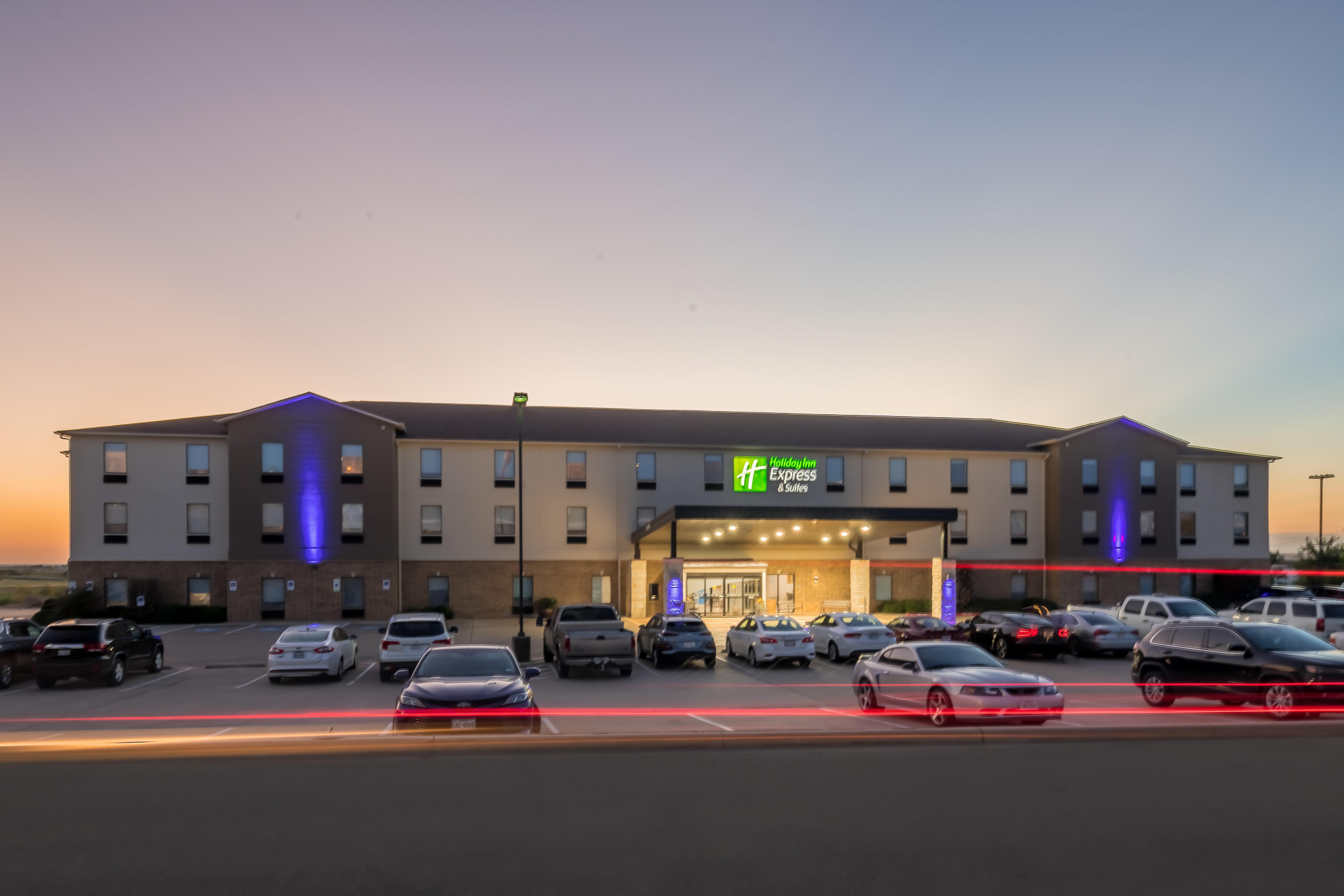 Holiday Inn Express & Suites N Waco Area - West By Ihg Extérieur photo