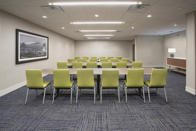Holiday Inn Express & Suites N Waco Area - West By Ihg Extérieur photo